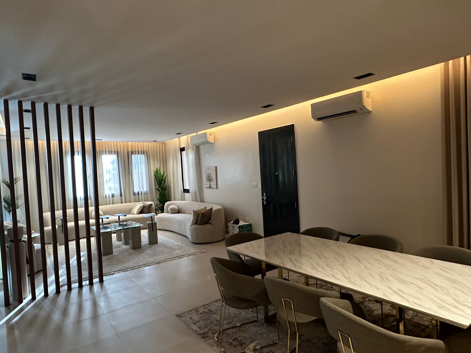 🏡 *Luxury Villa in Sedra – Roshn*   ✨ 300 m² Modern Villa | Elegance Meets Functionality  